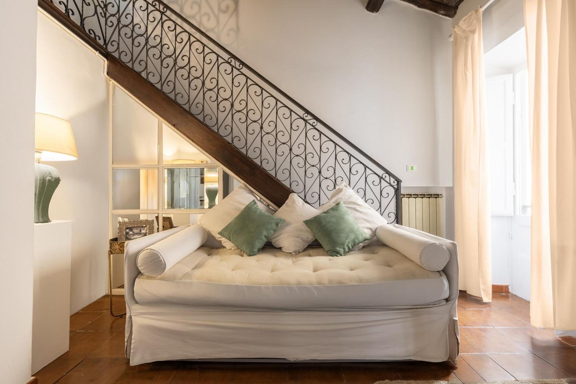 Piazza Navona Loft For 7 People Apartamento *